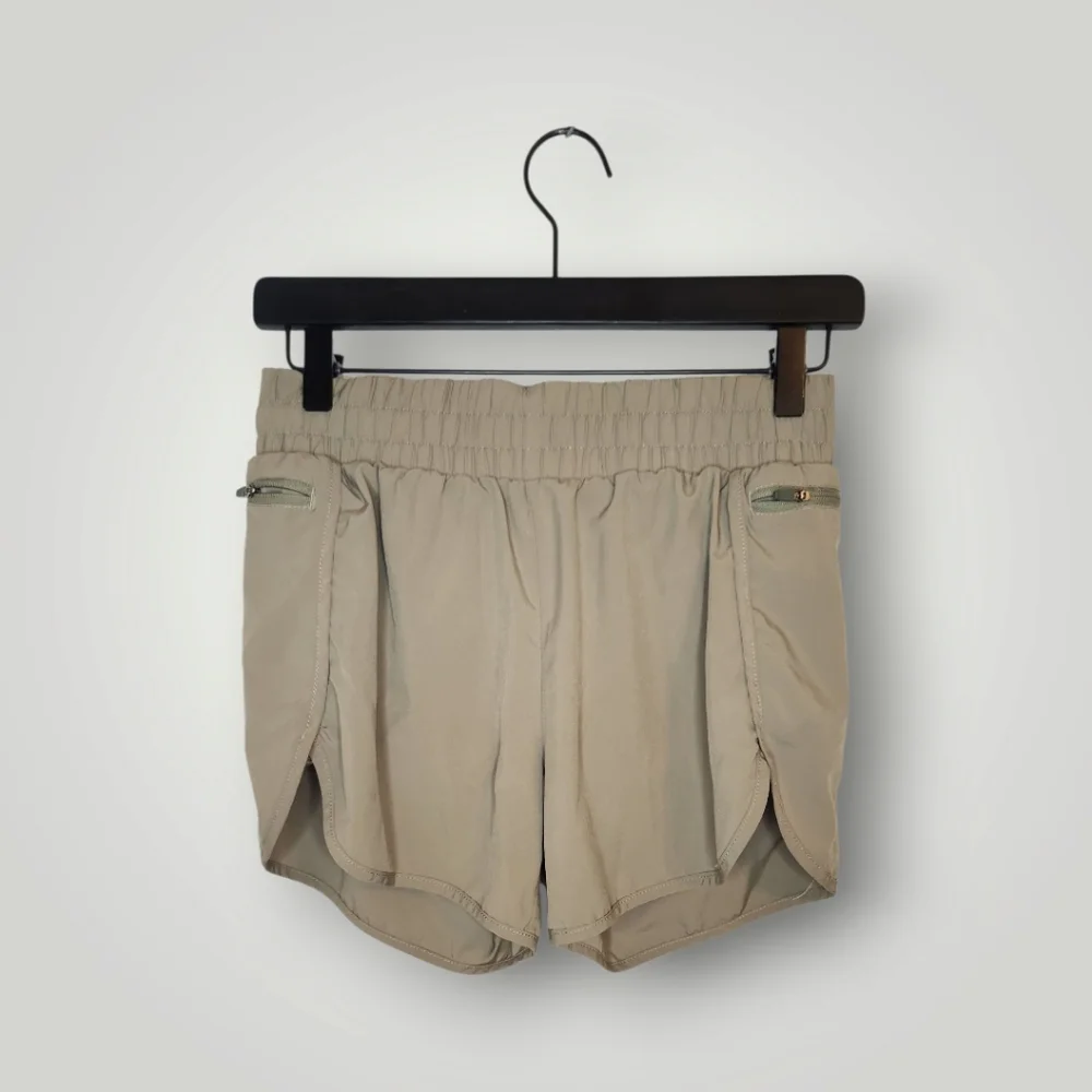 Women's athleisure shorts tan work out running shorts size small